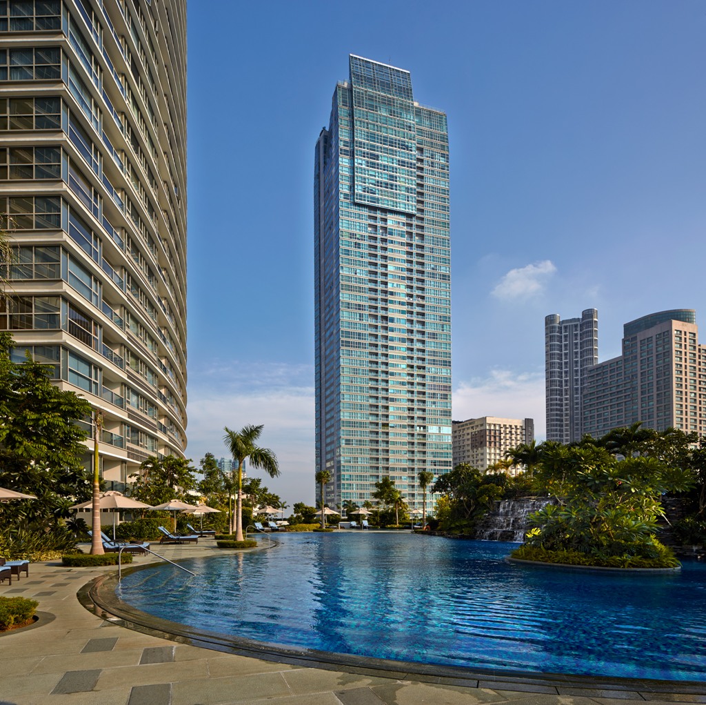 One Shangri-La Place