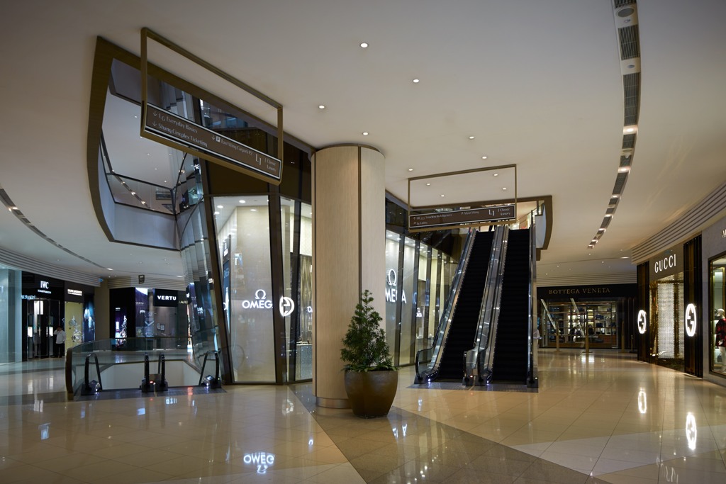 Shangri-La Plaza East Wing