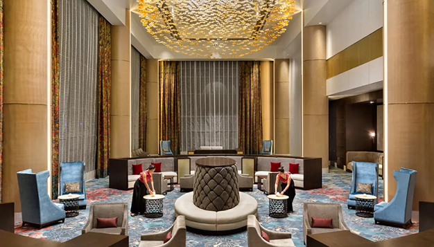 Shangri-La at the Fort