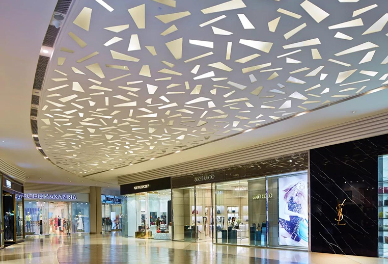 Shangri-La Plaza'a East Wing